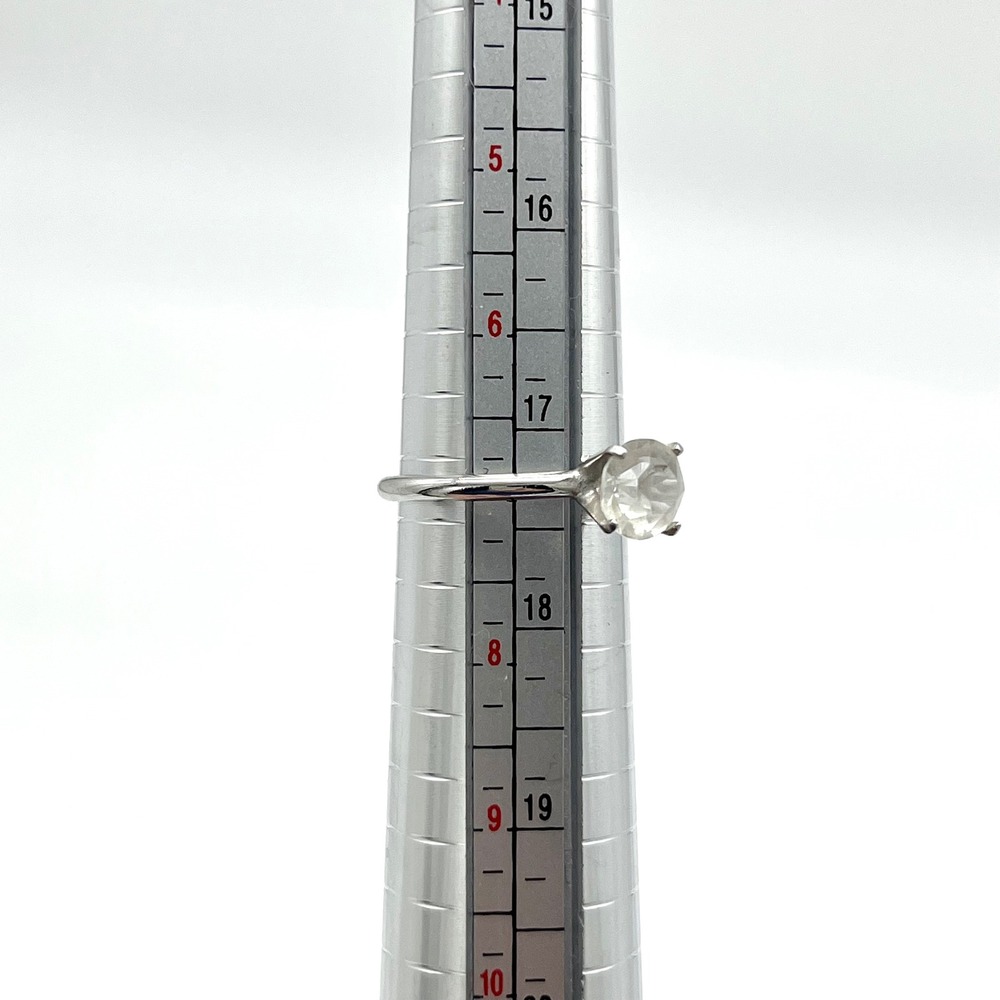 Silver Tone Ring with Round Faceted Stone Size 7 Statement Jewelry - Picture 3 of 7